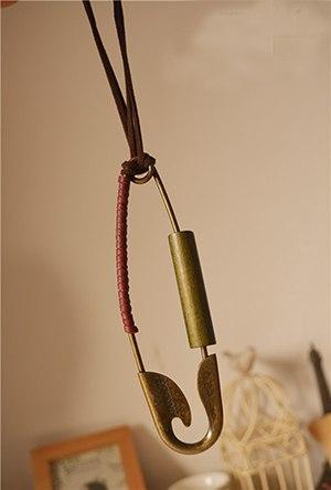 Buddha Trends Green Large Pin Pendant Necklace