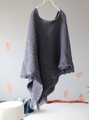 Buddhatrends Bluegray / One Size Vintage Irregular Linen Cape