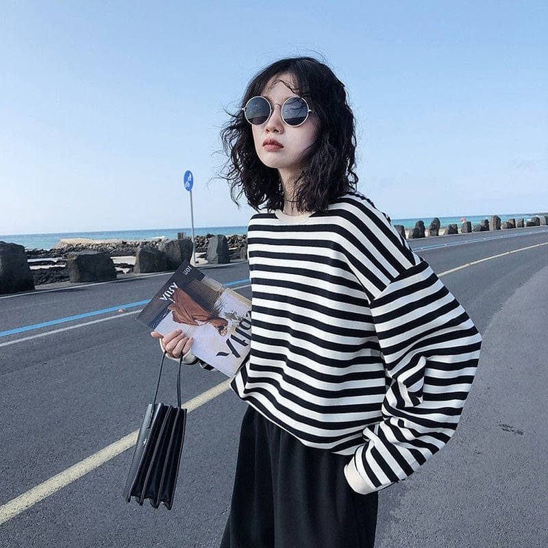 Buddhatrends sweater Kawaii Thin Striped Sweatshirt