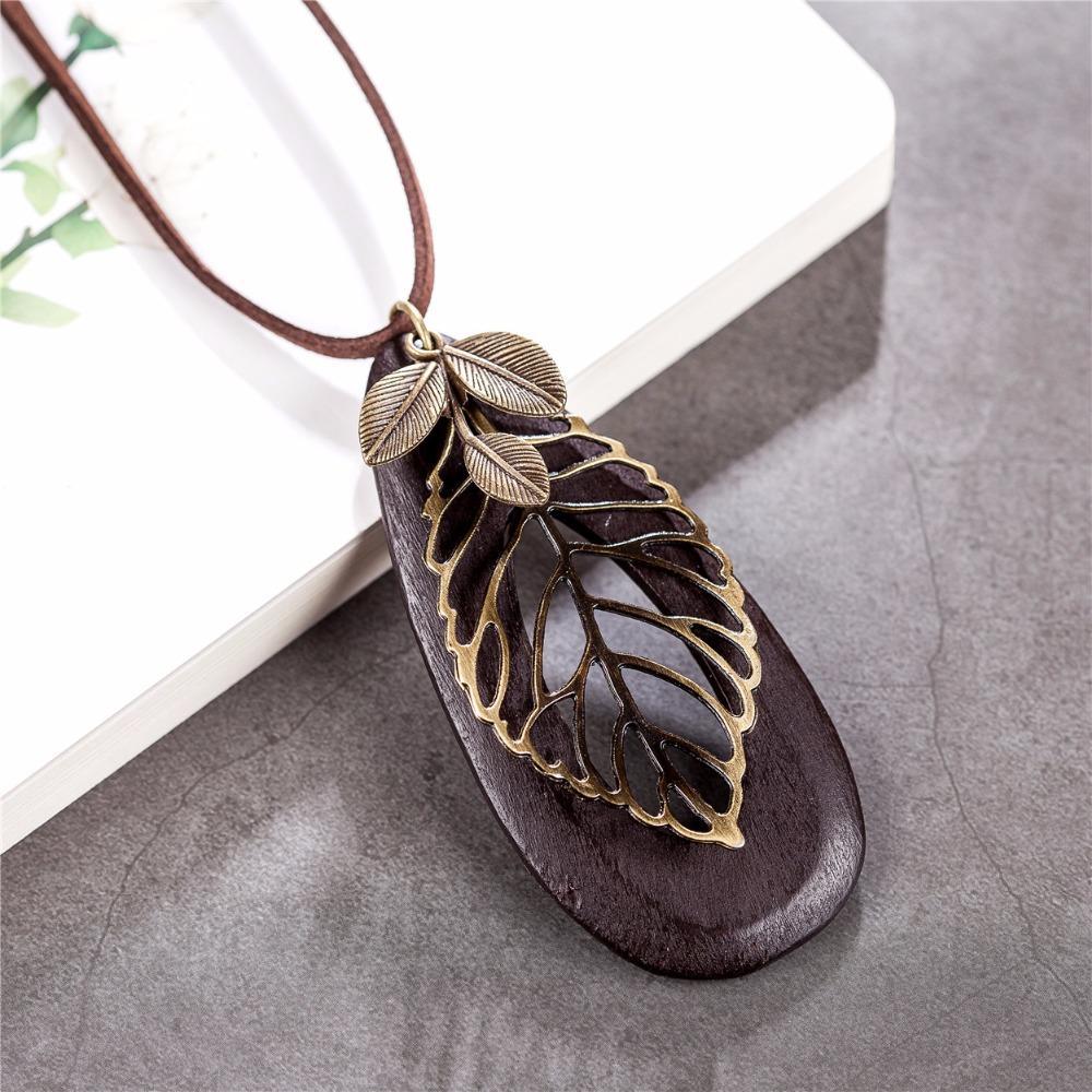 Buddha Trends Brown Geometric Leaf Wooden Pendant Necklace