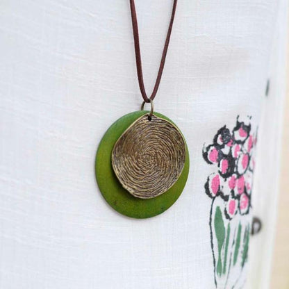 Buddha Trends Green Geometric Wooden Pendant Necklace