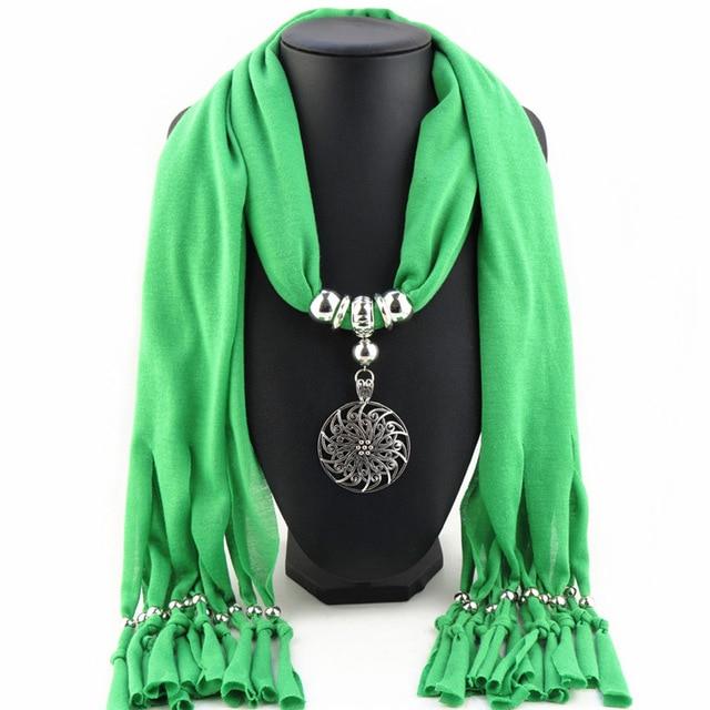 Buddha Trends Light Green Hollow Circle Flower Purple Scarf Necklace