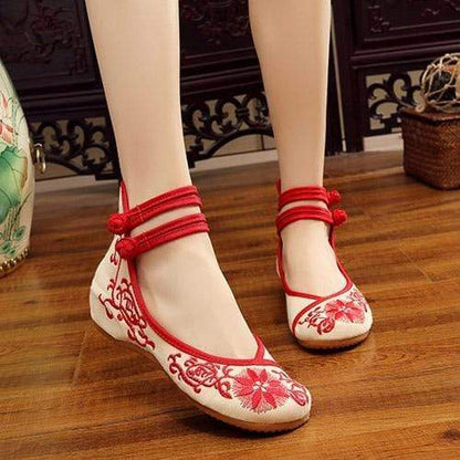 Buddha Trends Red / 4 Floral Embroidered Cotton Linen Flats