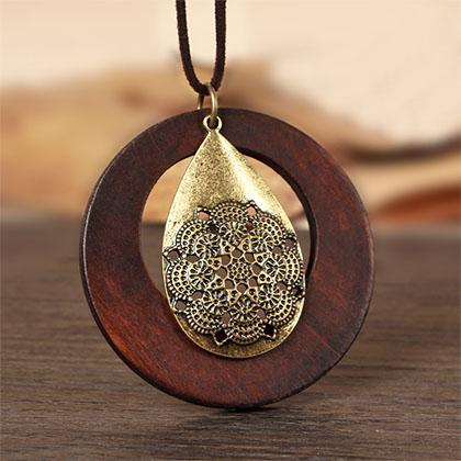 Buddha Trends Tear Drop Wooden Pendant Necklace